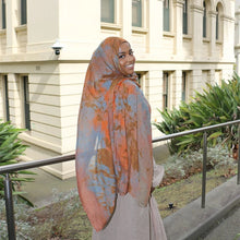 Load image into Gallery viewer, 1Pcs Fashion Watercolor Print Hijab Islam Ramadan Women Bohemian Soft Muslim Hijabs Foulard Femme Shawl Wrap Scarf Headscarf