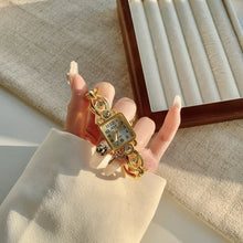 Load image into Gallery viewer, Women Watches Top Brand Luxury Wristwatches Ladies Fashion Gold  Bracelet Watch Female Elegant Clock Women montre femme