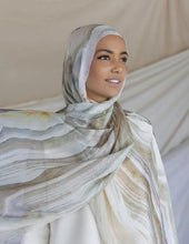 Load image into Gallery viewer, 1Pcs Fashion Watercolor Print Hijab Islam Ramadan Women Bohemian Soft Muslim Hijabs Foulard Femme Shawl Wrap Scarf Headscarf