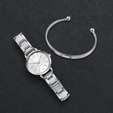 Load image into Gallery viewer, Fashion Women Elagant Watch Casual Simple Steel Strap Quartz Watch Love Bracelet 2PCs Set Temperament Wearing Style