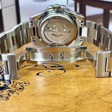 Load image into Gallery viewer, Water Ghost Series Luxury Men&#39;s Watches, Business Skeleton Automatic Mechanical Watches, Party Fashion Watches, High-Value Cool Brand-Name Watches, Stylish and Exquisite Birthday Gift Watches