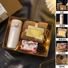 Load image into Gallery viewer, Women&#39;s Mother&#39;s Day Gifts for Teachers and Mothers, Practical Gifts for Company Employees, Hand Gifts, Gift Boxes