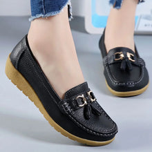 Load image into Gallery viewer, Woman Shoes Low Heels Casual Shoes Women&#39;s Loafers Slip On Flat Shoes Mocassins Femmes Comfortable Footwear Women Flats White