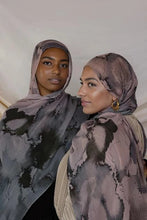 Load image into Gallery viewer, 1Pcs Fashion Watercolor Print Hijab Islam Ramadan Women Bohemian Soft Muslim Hijabs Foulard Femme Shawl Wrap Scarf Headscarf